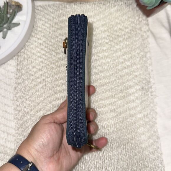 Fossil Wallet Wristlet Passport Holder Bundle PVC Blue Turquoise Multicolored - Picture 8 of 16